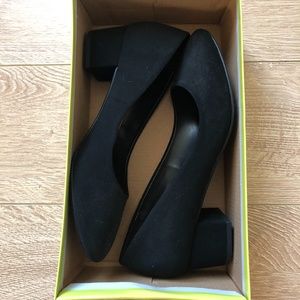 Black faux suede short heel